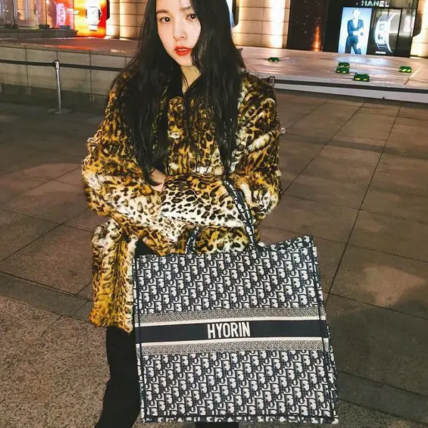 크리스찬 디올 오블리크 북 토트백 라지 #0186