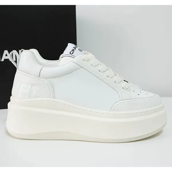 샤넬 뒷로고 스니커즈 #1823