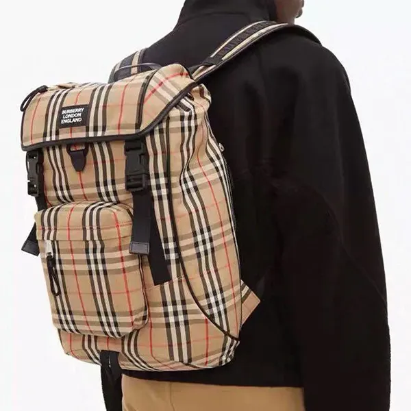 버버리 로고 프린트 에코닐 백팩 수입프리미엄급 신상 입고💢 #태그 #가방 #4857