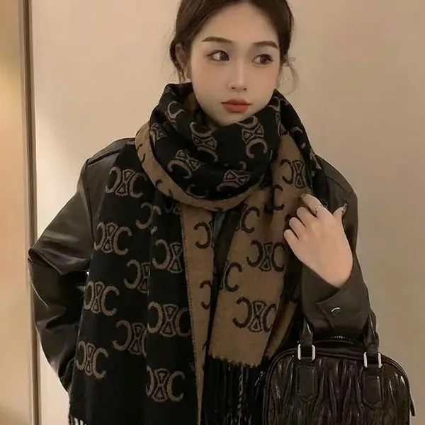 셀린느 트리옹프 울 자카드 태슬 숄 머플러#3034