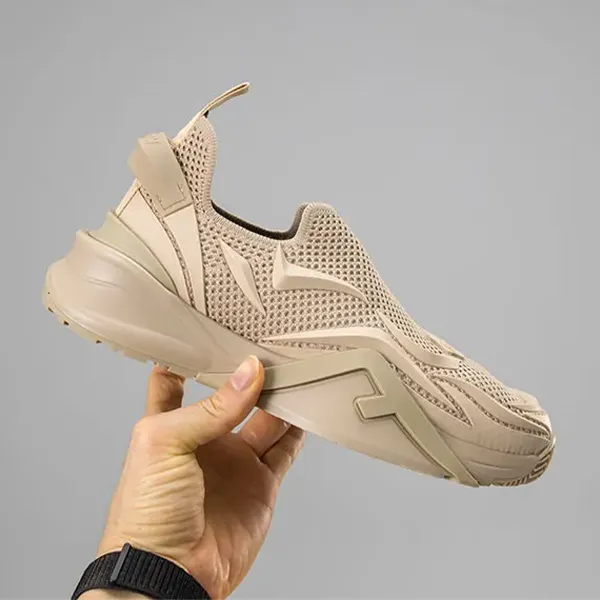 펜디 수입프리미엄급 테크니컬 flow 러너스니커즈 신상 입고💢 #태그 #신발 #3044