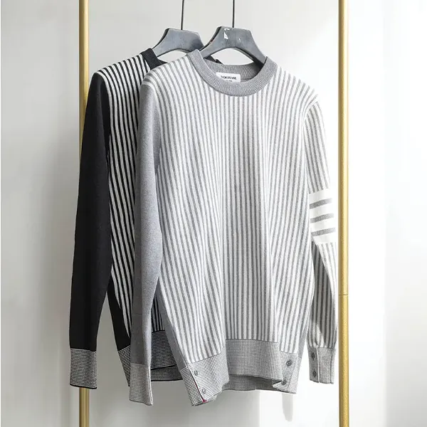 톰브라운 펀믹스 스트라이프 니트 신상입고💢 #상의 #니트 #12427