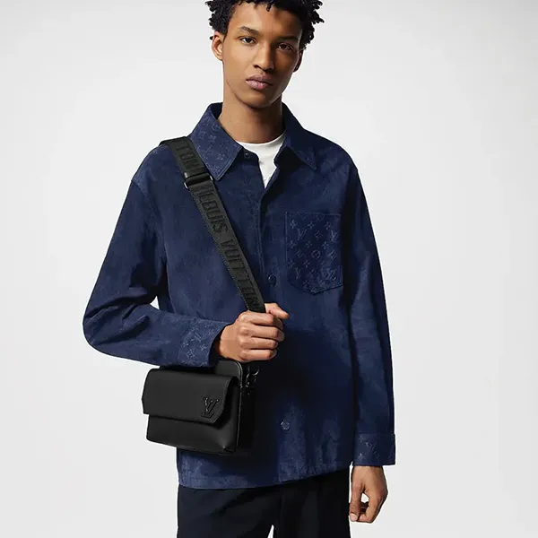 루이비통 LV 패스트라인 메신저 수입프리미엄급 신상 입고💢 #태그 #가방 #12015