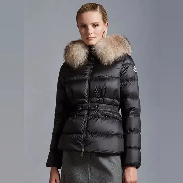 몽클레어 보에드 쇼트 다운 재킷 -블랙- 수입 입고💢 #여성상의 #패딩자켓