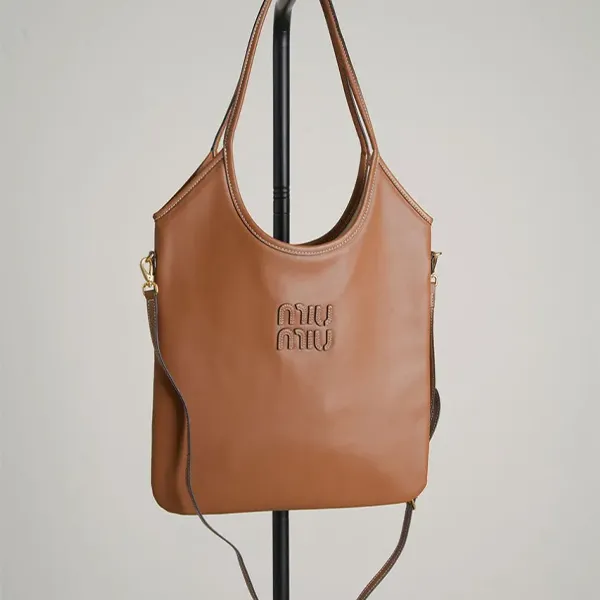 미우미우 아이비 가죽 토트백 🔆#19957