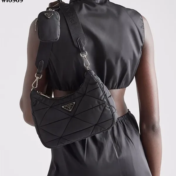 프라다 리나일론 패딩 호보백 🔆#16969