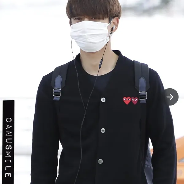 꼼데가르송 수입고급 더블 하트 로고 울 브이 가디건 🍀#5479 #13068