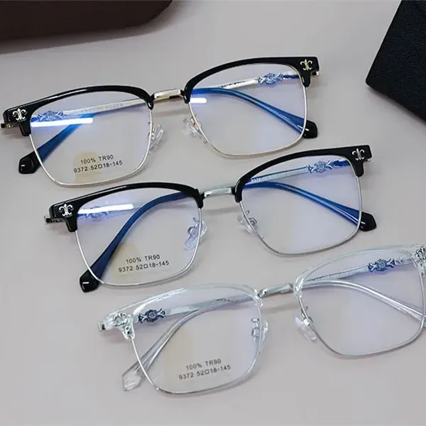 크롬하츠 보넨노이슈어 안경테 🍀 #0958