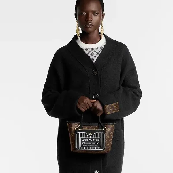 루이비통 네버풀 반둘리에 인사이드 아웃 BB 수입 입고💢 #가방