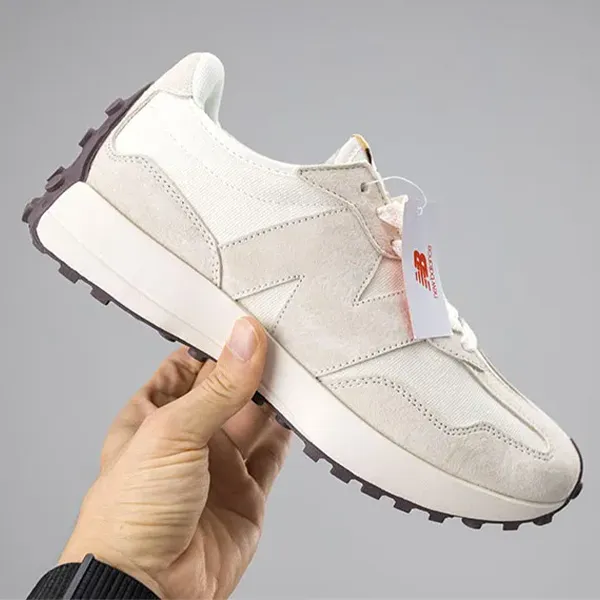 뉴발란스 327 앙고라 수입프리미엄급 신상 입고💢#신발 #3425