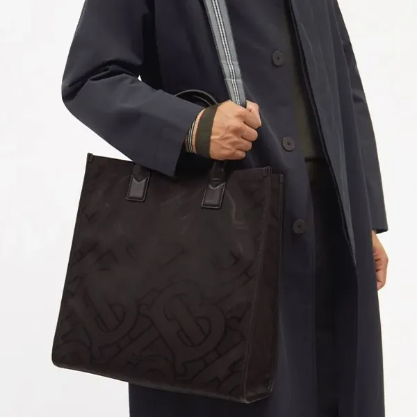 버버리 모노그램 자카드 토트백 수입고급 신상 입고💢 #가방 #5984