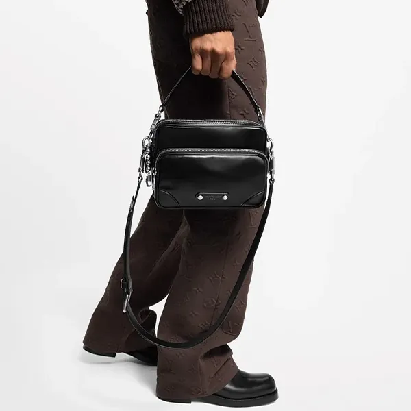 루이비통 남성 닐 블랙 크로스백 수입프리미엄급 신상 입고💢#가방 #12280