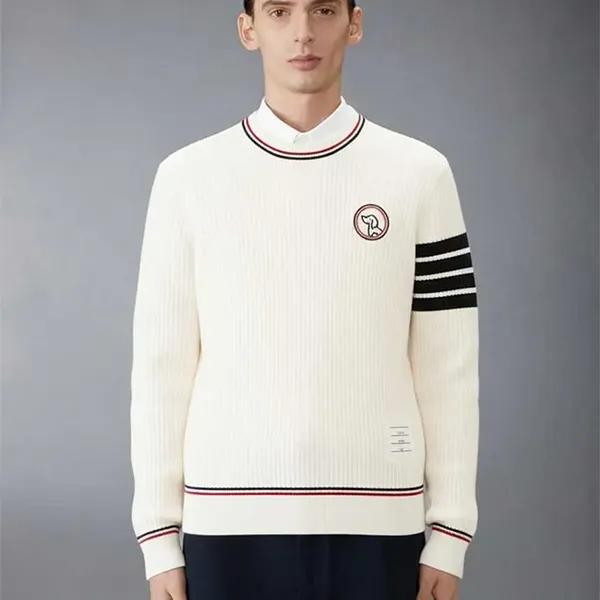 톰브라운 홀리데이 자수 로고 트윌 울 블렌드 니트 풀오버🍀#7093