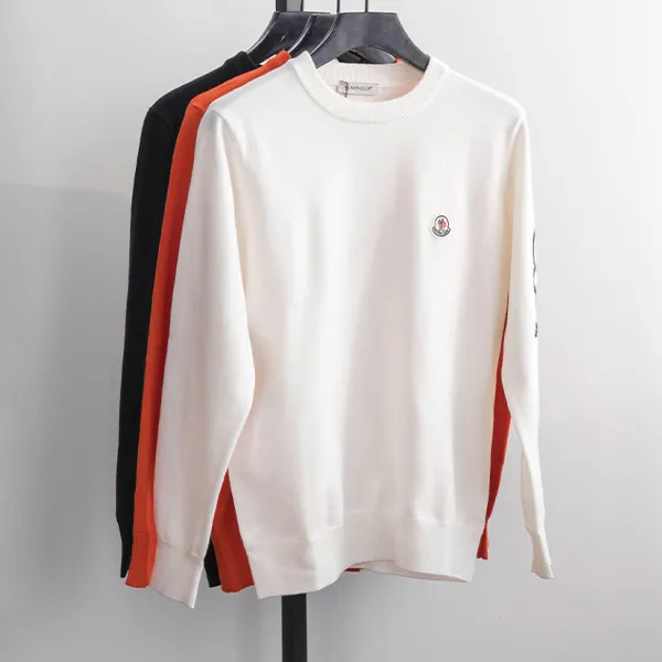 몽클레어 남성 라운드 팔 로고 스웨터 신상입고💢 #상의 #니트 #12614