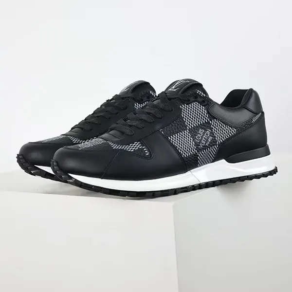 루이비통 런 어웨이 다미에  남성 스니커즈 블랙