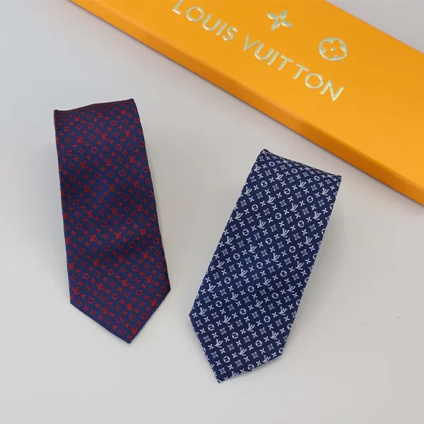루이비통 [ L.V ] 수입 네오 모노 그래미썸 캡슐 타이 입고💢 #넥타이