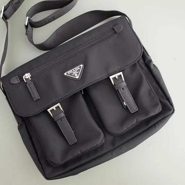 프라다 투포켓 크로스백 신상입고💢 #가방 #9837