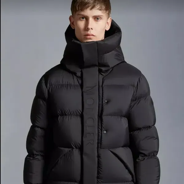 몽클레어 마데이라 패딩