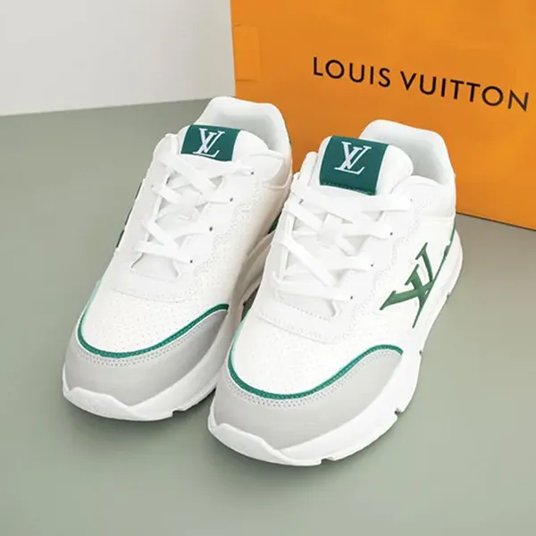 루이비통 LV Classic Sneakers 신상입고💢 #신발 #12247