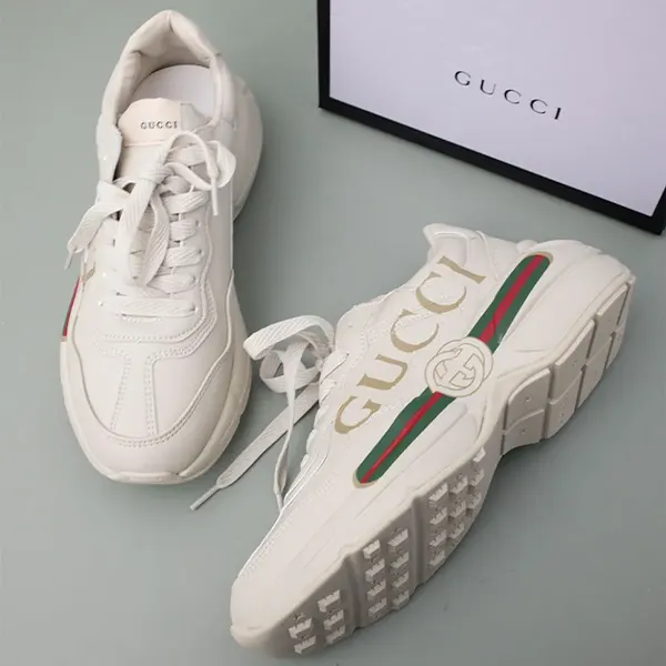 구찌 라이톤 띠 로고 스니커즈 신상입고💢 #신발 #10774